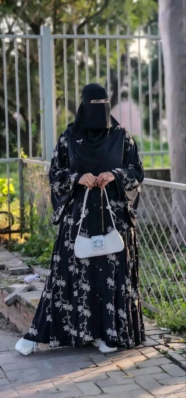 পুষ্পিতা সেট ভিউ ৪
